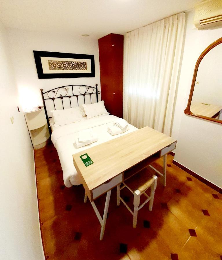 Hostal Kokkola Fuengirola Εξωτερικό φωτογραφία