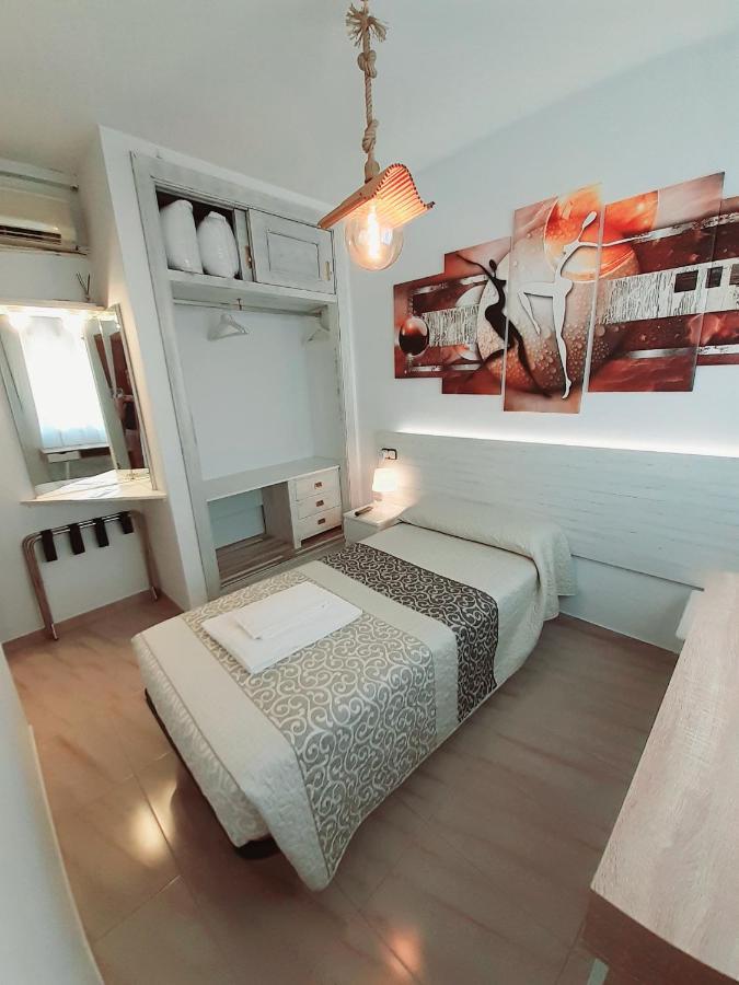 Hostal Kokkola Fuengirola Εξωτερικό φωτογραφία