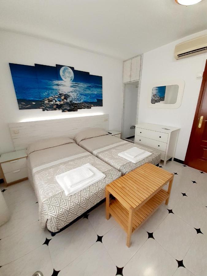Hostal Kokkola Fuengirola Εξωτερικό φωτογραφία